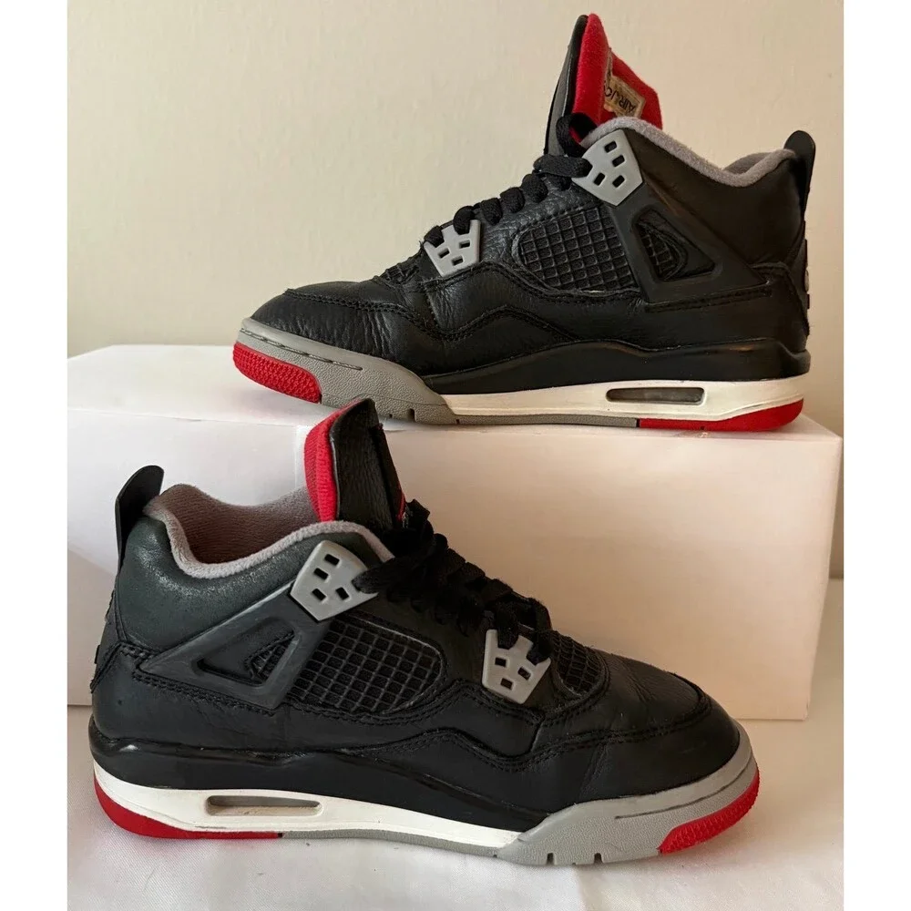 Air Jordan 4 Retro Size 4Y